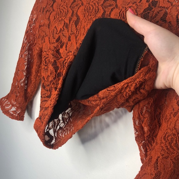 Rusty Orange Lace Crop Top With Bell Sleeves - Picture 5 of 6